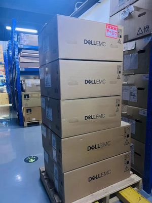 EMC Powerstore 3.84TB NVME 005053078 005053079 005052921  005053704 005053705